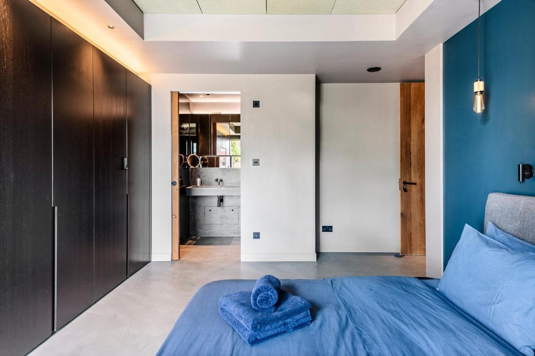Penthouse Apartment