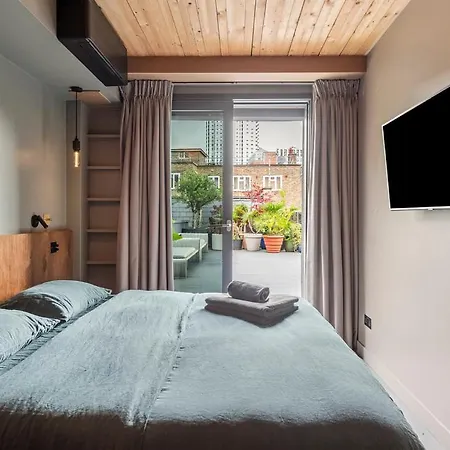Sleepy Joes Apartments-3